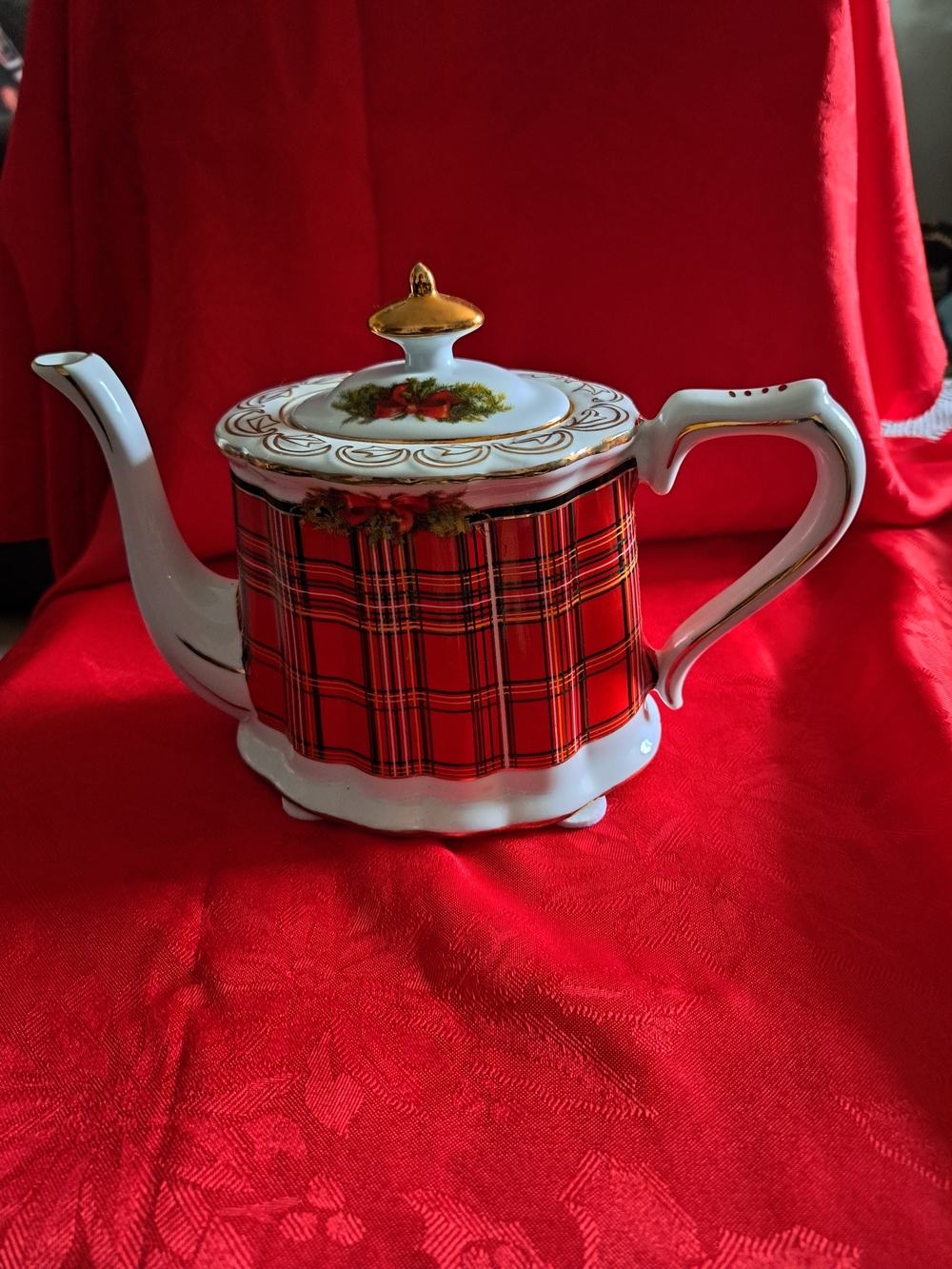 Red  Royal Elfreda Plaid Porcelain Teapot with Gold Accents